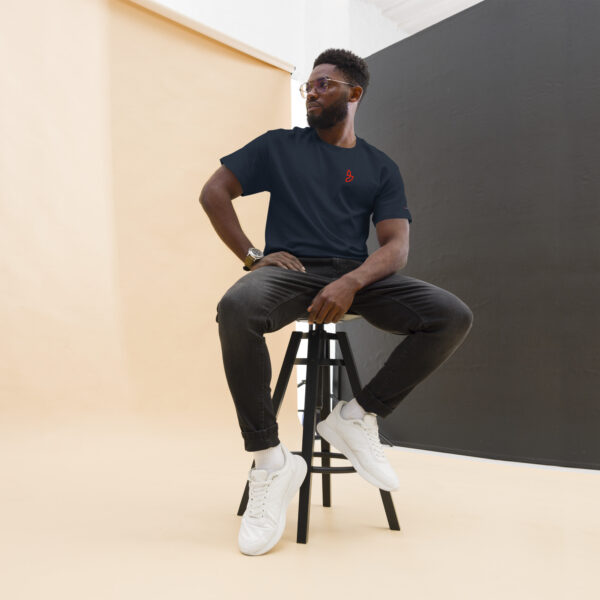 Brandeeno Men's Classic Tee - Image 9